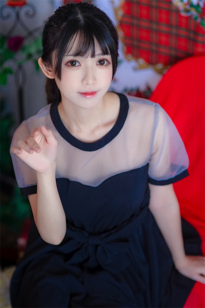 网荭Coser@鳗鱼霏儿 – 加藤惠 薄纱礼服 [13P/107MB]