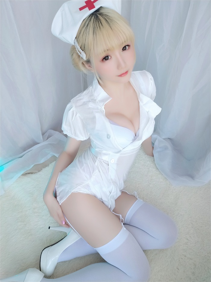 微博妹字@星之迟迟 VOL.17 夜勤病栋 俏皮互士 [60P/105MB]插图2