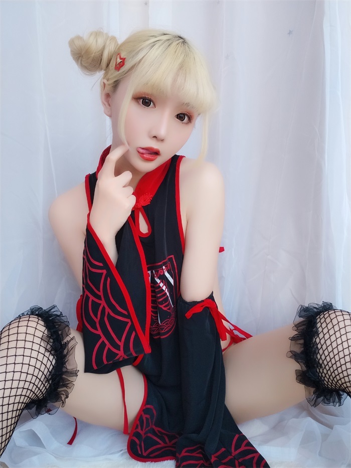 微博妹字@星之迟迟 VOL.2 团子僵尸娘 [60P/61.1MB]插图1