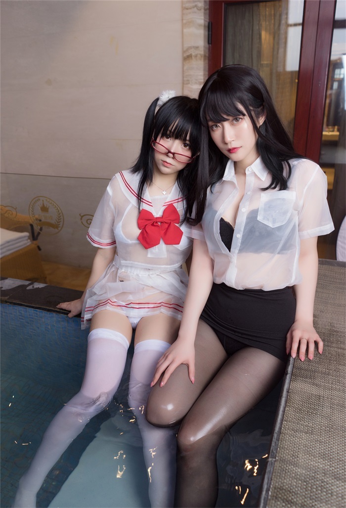 人气动漫Coser@白丝白银x黑丝摇摇乐 [125P/332MB]插图1
