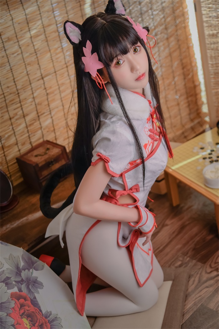 人气动漫Coser@鳗鱼霏儿 碧蓝华裳 夕暮 白丝 兽耳 [16P/229MB]插图