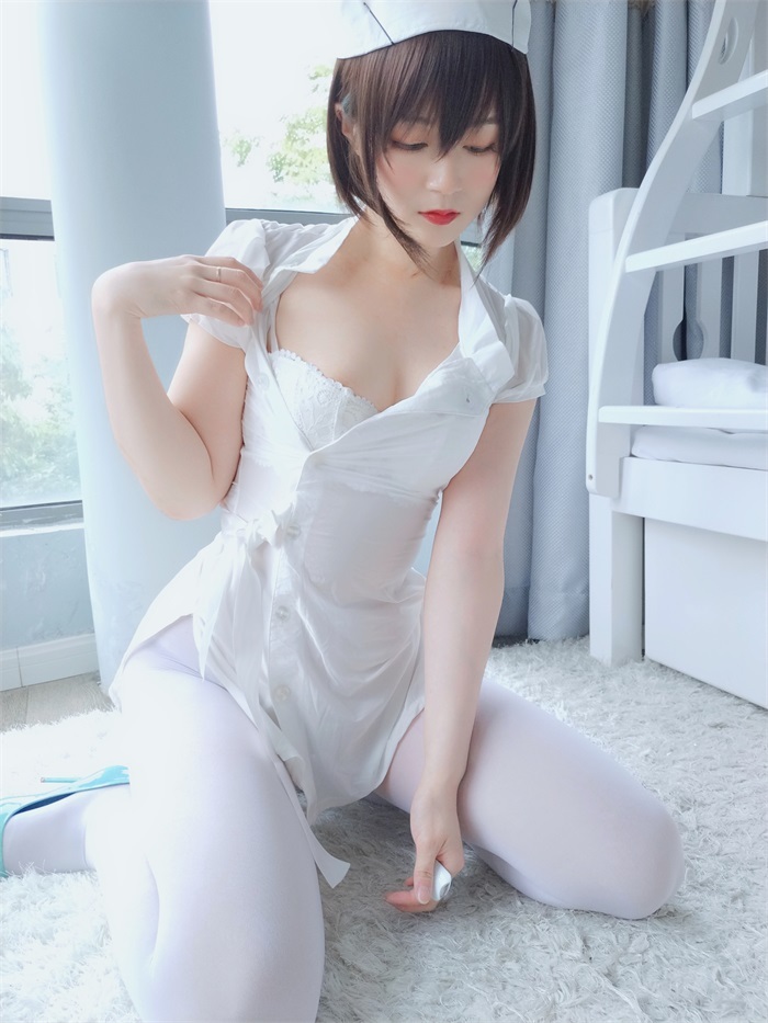 人气动漫Coser@白银81_ 白丝私人小互士 [51P/4V/453MB]插图2