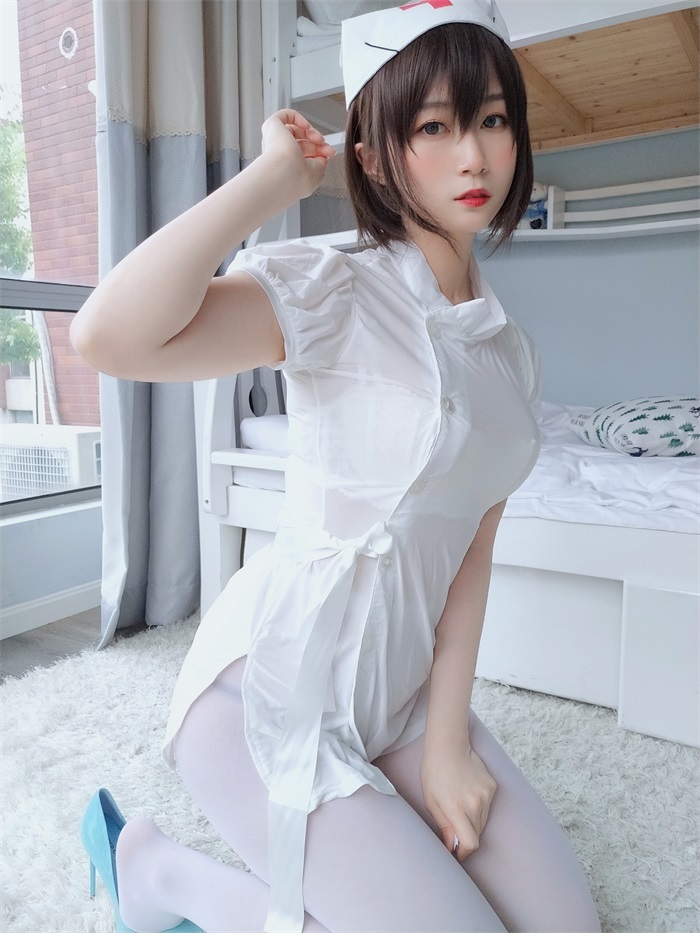 人气动漫Coser@白银81_ 白丝私人小互士 [51P/4V/453MB]插图1