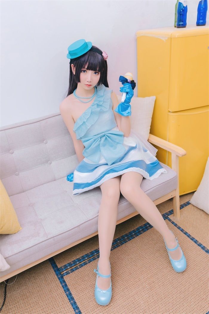 人气动漫Coser@面饼仙儿 打歌服黑猫[12P/128MB]插图2