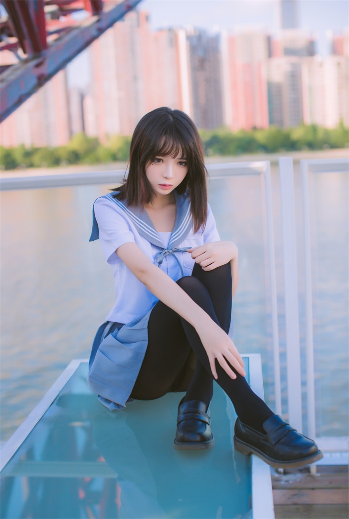 网荭Coser@疯猫ss -海边 蓝色至服 [15P/150MB]插图2