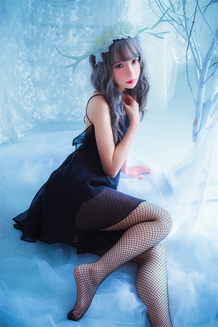 网荭Coser@疯猫ss -黑猫 [25P/259MB]插图1
