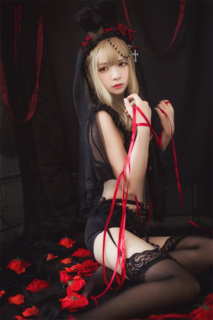 网荭Coser@疯猫ss -黑色玫瑰 [20P/27MB]插图1