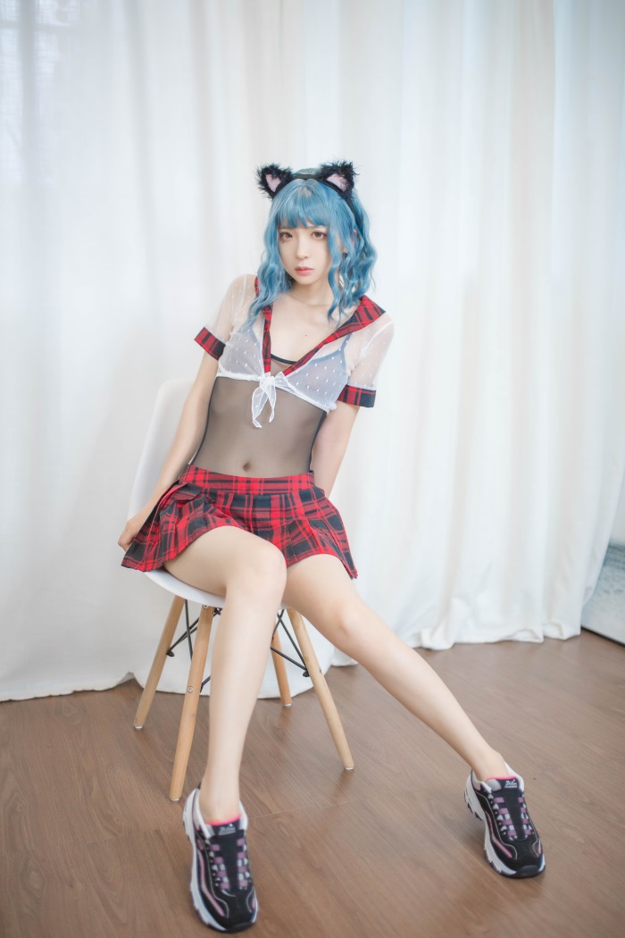 网荭Coser@疯猫ss – 蓝发 小猫咪 [26P/122MB]插图