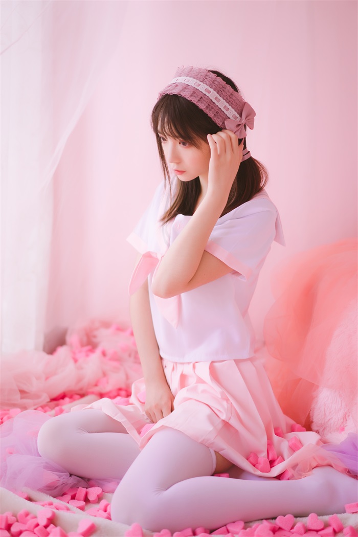 网荭Coser@疯猫ss – 粉红色丝袜狂想曲 [54P/623MB]