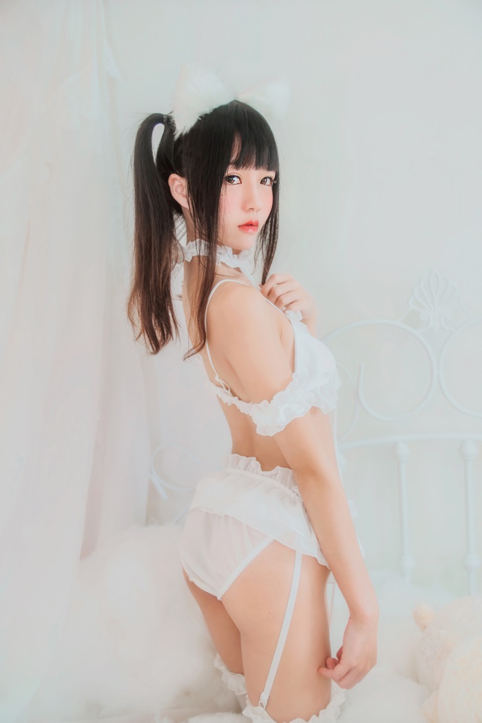 罗莉风COS 桜桃喵 – 纯洁的小白猫COS [32P/234MB]插图2