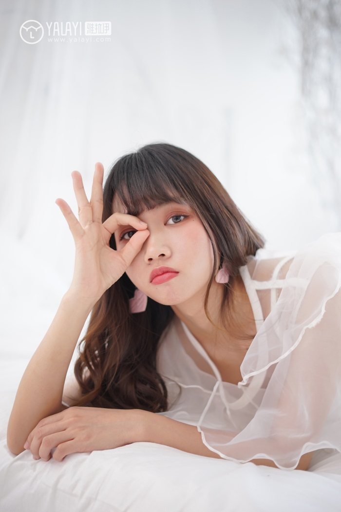 [YALAYI雅拉伊] 2018.05.25 No.001 恋上你的床 公主小兔子 [45P/279MB]